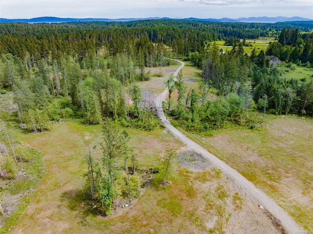 3 of 26 - Lot Quennell Rd, Nanaimo, BC