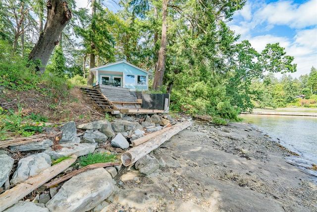 2 of 47 - 7 Pirates Lane, Protection Island, BC