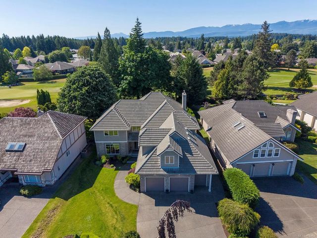 2 of 68 - 3331 Royal Vista Way, Courtenay, BC
