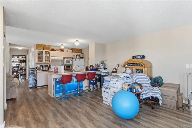 4 of 22 - 6245 Blueback Rd 32, Nanaimo, BC