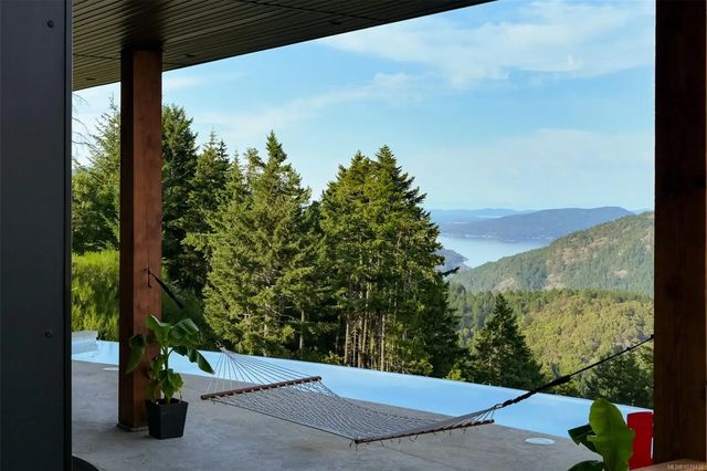 2 of 67 - 3979 Goldstream Heights Dr, Shawnigan Lake, BC