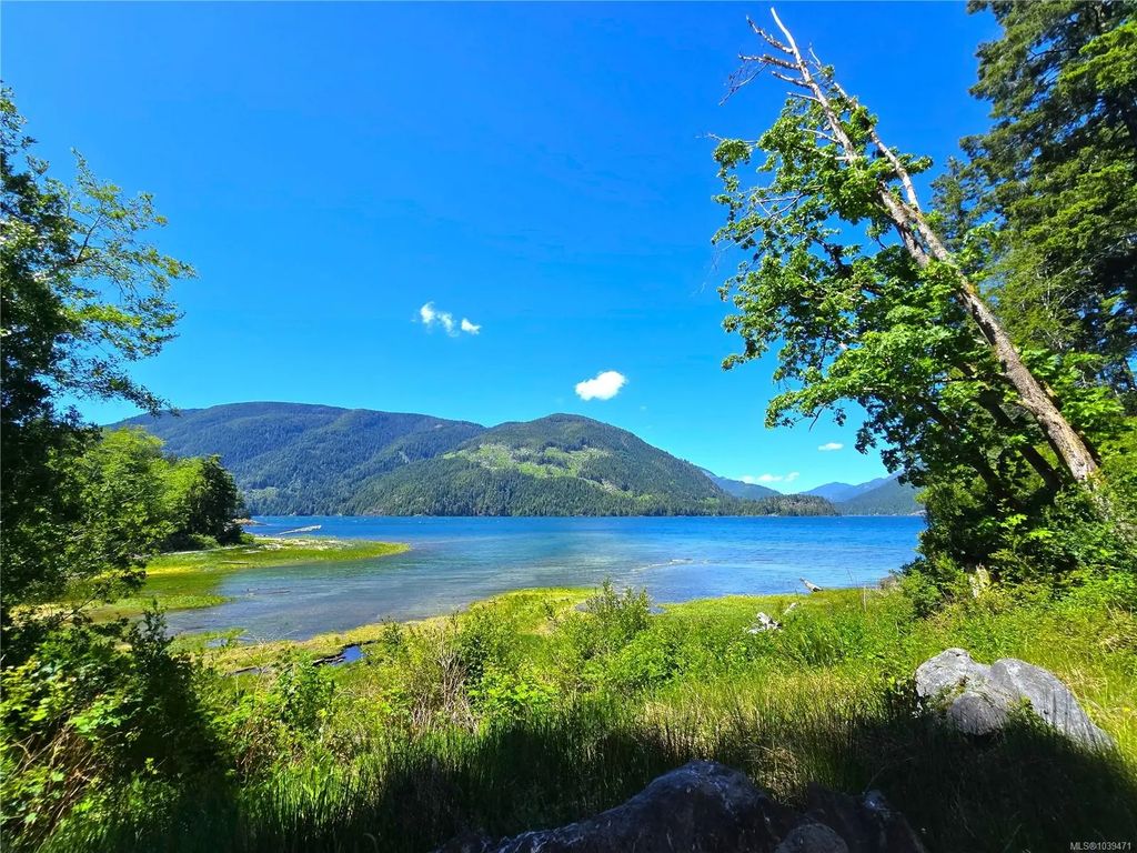 9 Headquarters Bay, Port Alberni