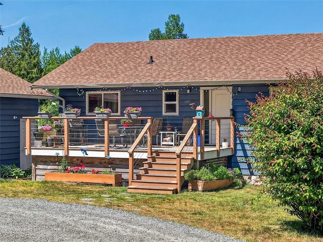 2 of 61 - 2411 Tintern Rd, Coombs, BC