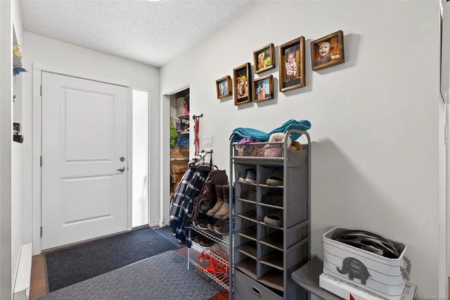 5 of 61 - 2411 Tintern Rd, Coombs, BC