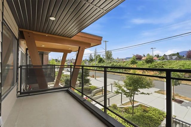 5 of 28 - 135 Haliburton St 202, Nanaimo, BC