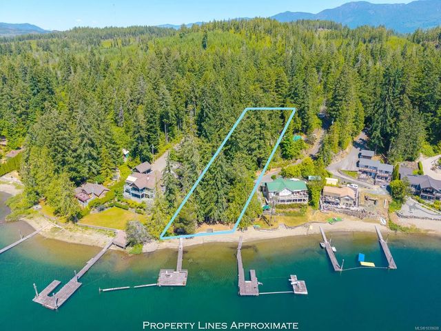 3 of 21 - 8950 Stirling Arm Dr, Port Alberni, BC
