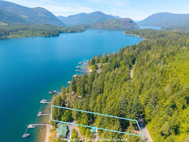 4 of 21 - 8950 Stirling Arm Dr, Port Alberni, BC