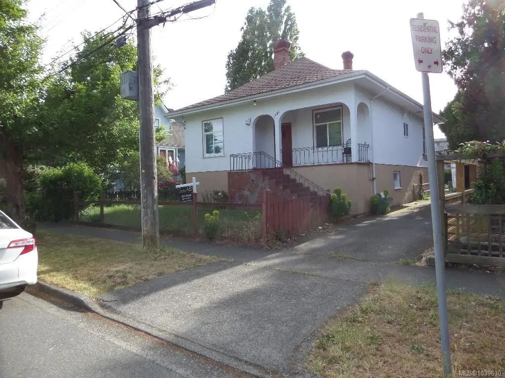 1606 Bank St, Victoria