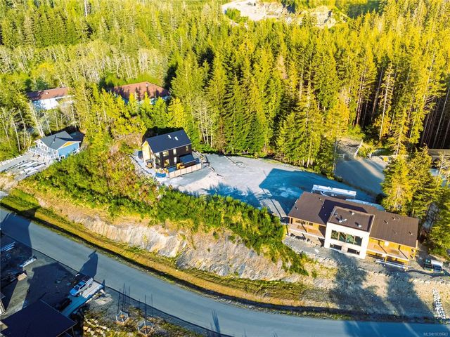 3 of 14 - 16923 Beachview Close, Port Renfrew, BC