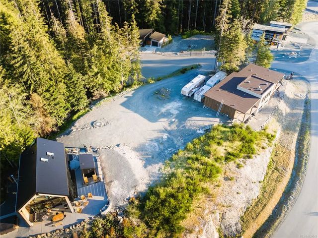5 of 14 - 16923 Beachview Close, Port Renfrew, BC