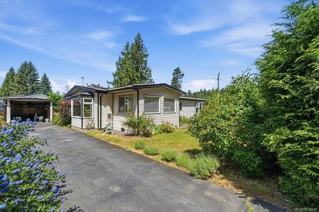2 of 21 - 1300 Churchill Pl, Ladysmith, BC