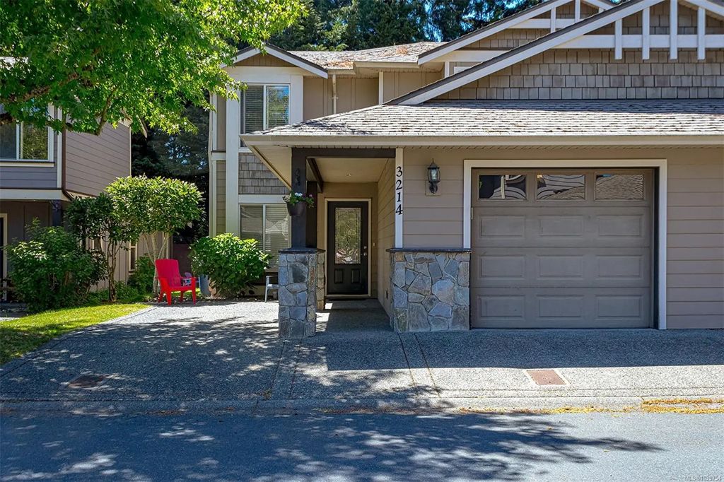 3214 Ernhill Pl, Langford