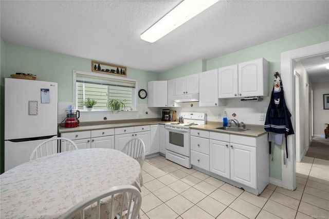 5 of 66 - 615 Chinook Ave, Parksville, BC