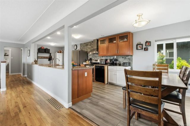 5 of 51 - 430 Davis Rd, Ladysmith, BC