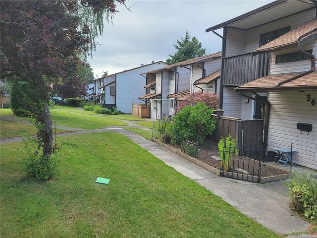 3 of 17 - 1506 Admirals Rd 36, View Royal, BC
