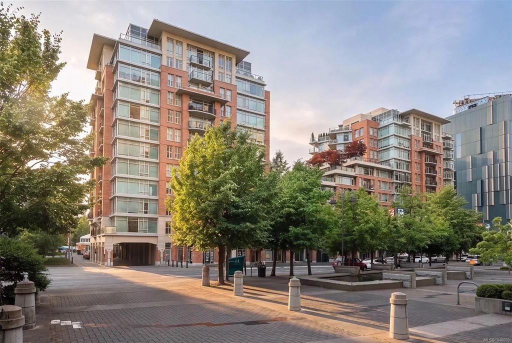 737 Humboldt St N1003, Victoria