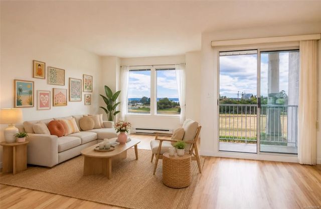 3 of 27 - 9916 Daniel St 204, Chemainus, BC