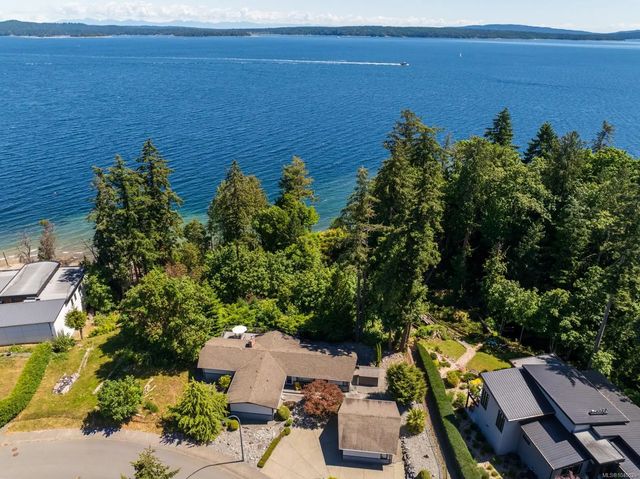 10075 Daniel St, Chemainus