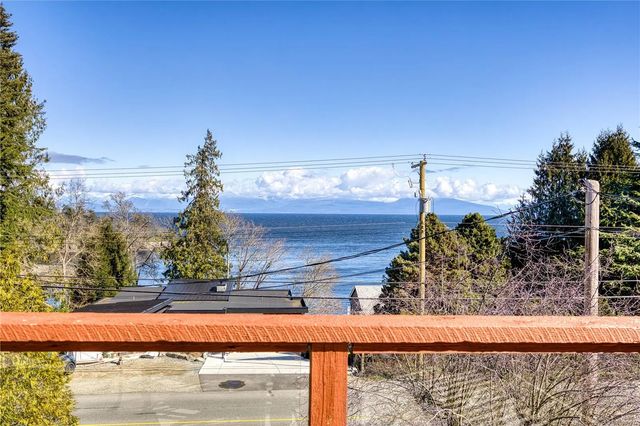 2 of 51 - 3971 Hammond Bay Rd, Nanaimo, BC