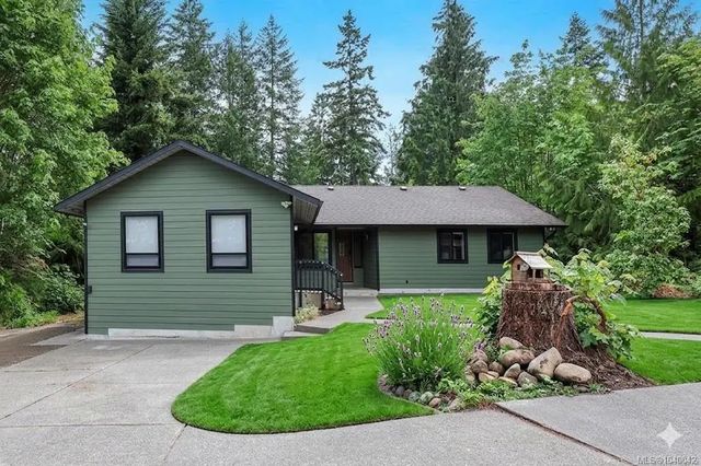 2 of 39 - 6585 Walker Frontage Rd, Fanny Bay, BC