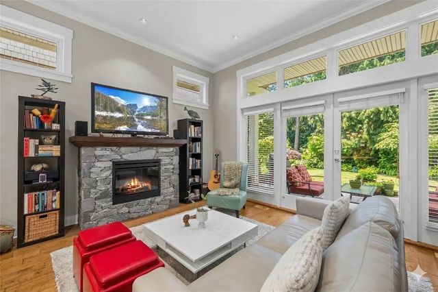 4 of 52 - 5251 Island Hwy W 62, Qualicum Beach, BC