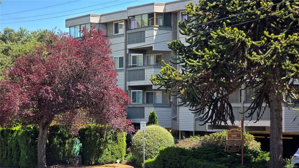 1525 Hillside Ave 412, Victoria