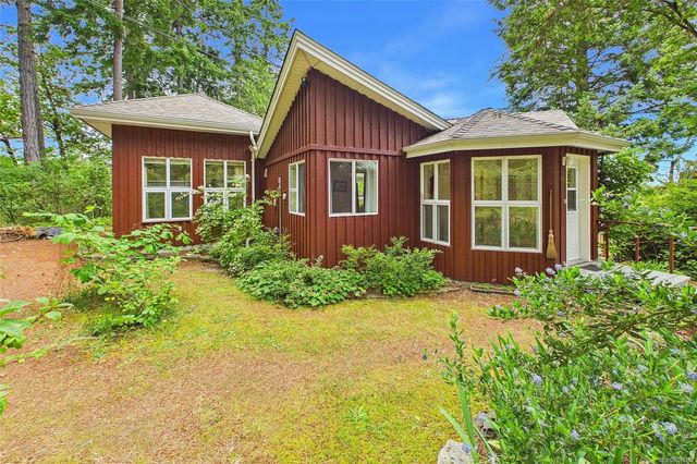 3 of 54 - 56 Pirates Lane, Protection Island, BC
