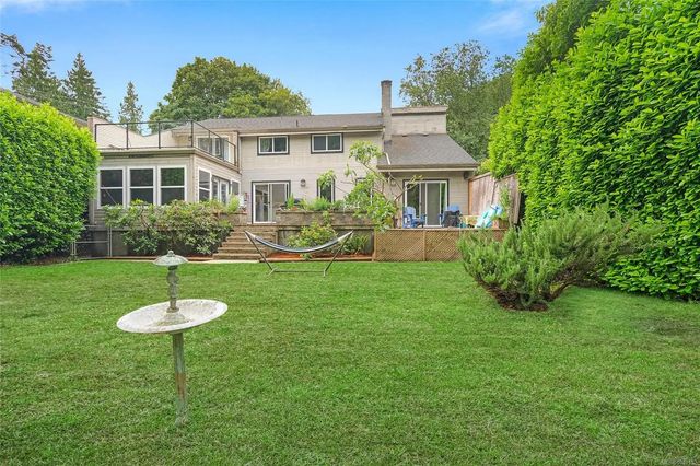 2 of 37 - 1792 Alice Rd, Nanaimo, BC