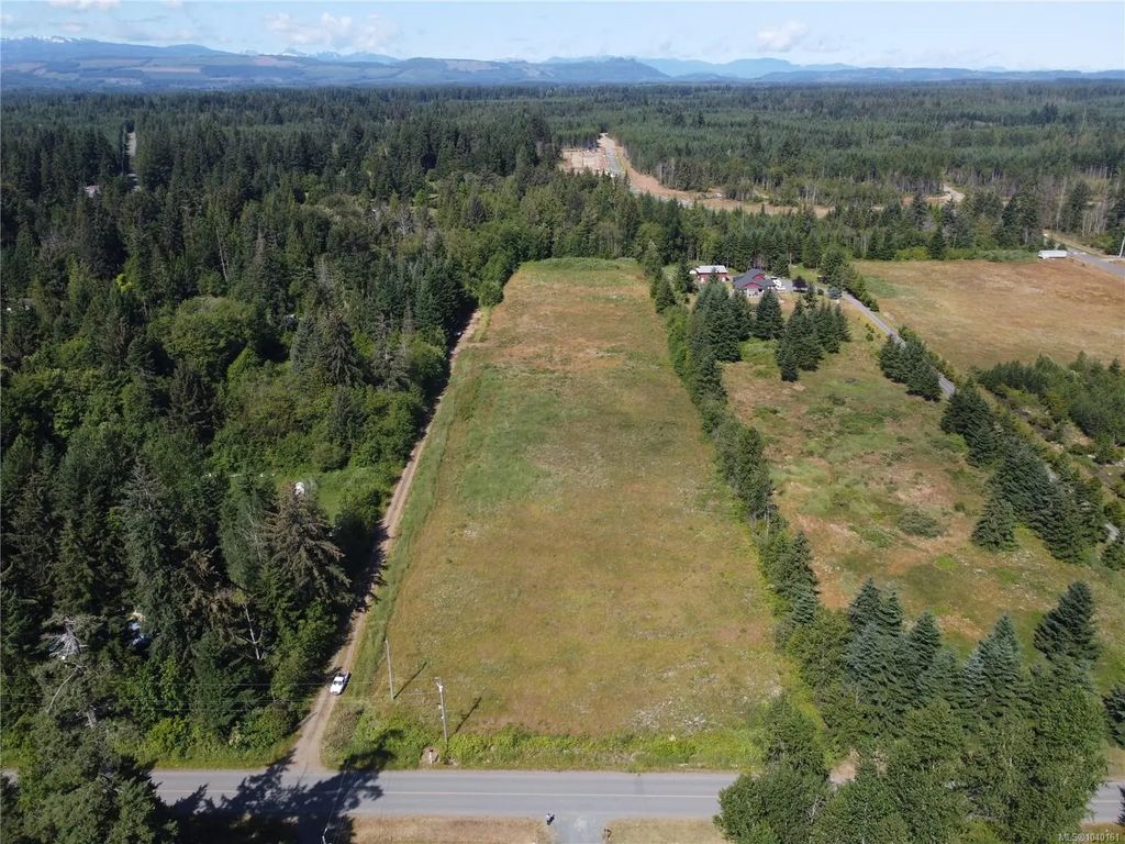 2 Craig Rd, Campbell River