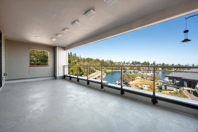 4 of 62 - 3529 Dolphin Dr 301, Nanoose Bay, BC