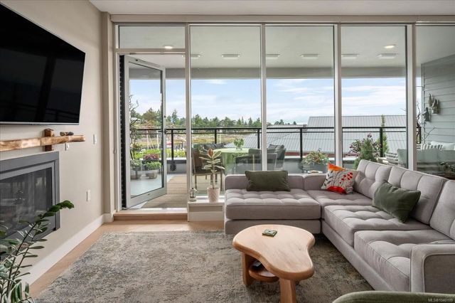 5 of 62 - 3529 Dolphin Dr 301, Nanoose Bay, BC