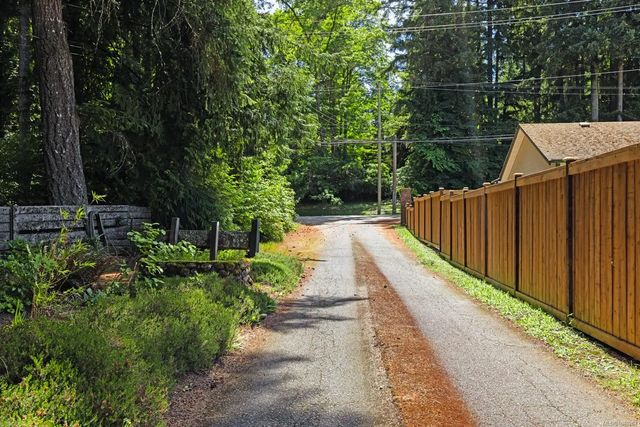 4 of 71 - 5367 Miller Rd 4, Duncan, BC