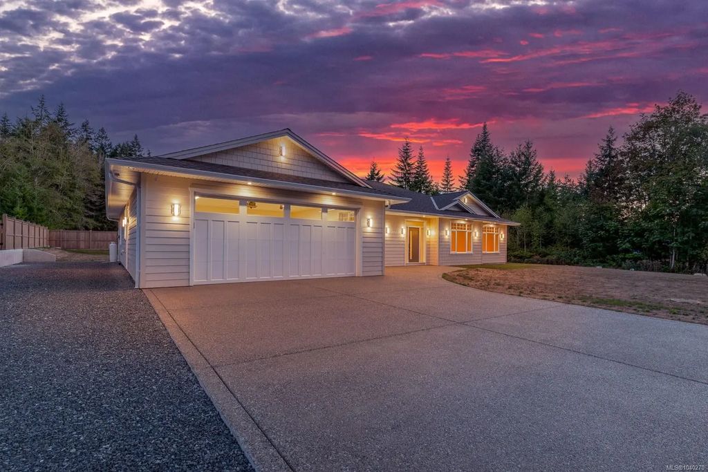 2780 Burde St, Port Alberni