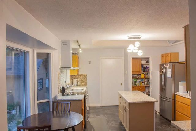 5 of 47 - 981 Pratt Rd, Hilliers, BC