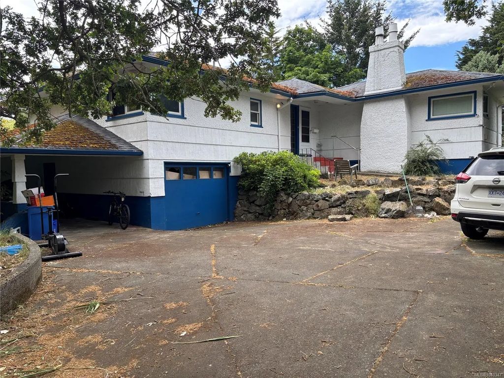 342 Foul Bay Rd, Victoria