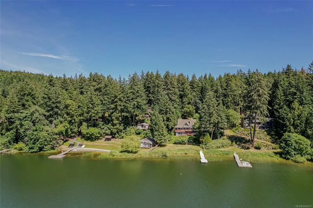 3 of 63 - 1164 North End Rd, Salt Spring, BC
