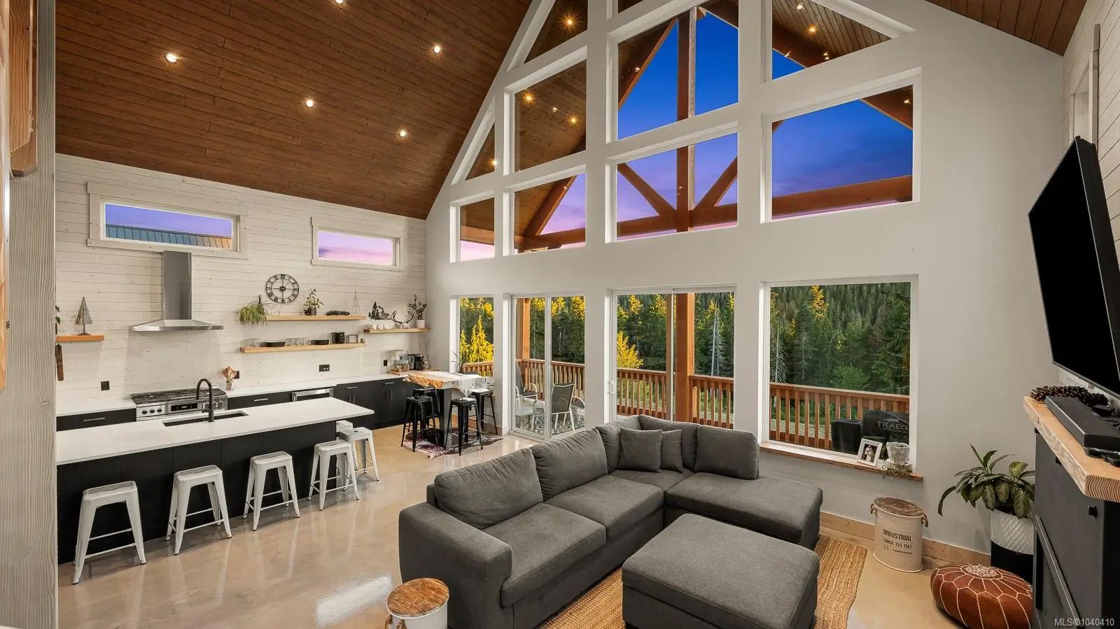Residential for Sale by 455 Arrowsmith Ridge in the Courtenay, located in the neighborhood of Beaufort Heights