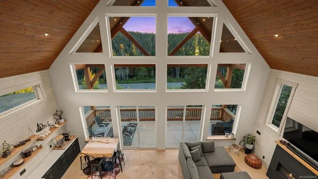 2 of 87 - 455 Arrowsmith Ridge, Courtenay, BC