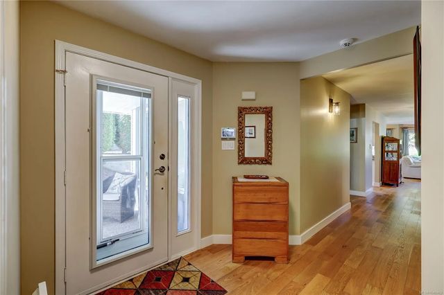 3 of 58 - 330 Dogwood St 201, Parksville, BC