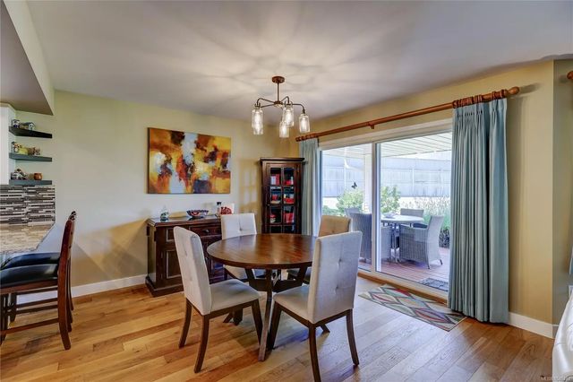 5 of 58 - 330 Dogwood St 201, Parksville, BC