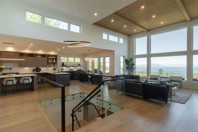 5 of 79 - 7376 High Ridge Cres, Lantzville, BC