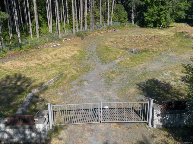 3 of 9 - 10844 Westdowne Rd, Ladysmith, BC