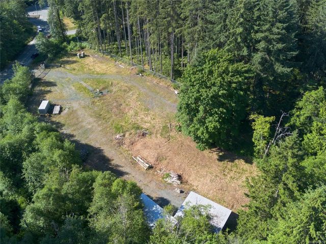 4 of 9 - 10844 Westdowne Rd, Ladysmith, BC