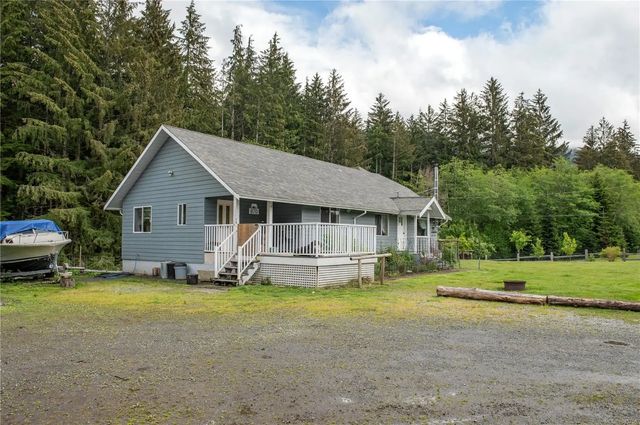 4 of 63 - 870 Sayward Rd, Sayward, BC