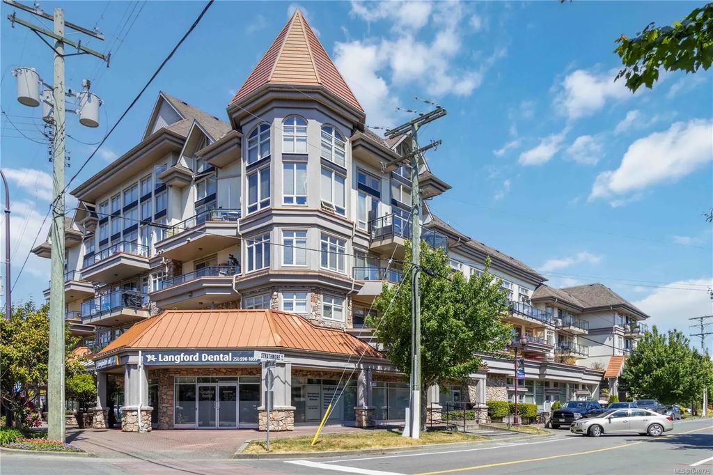 866 Goldstream Ave 413, Langford