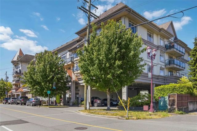 3 of 38 - 866 Goldstream Ave 413, Langford, BC
