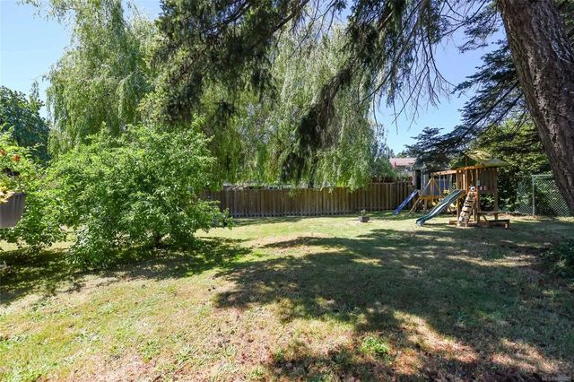 5 of 52 - 605 Pritchard Rd, Comox, BC