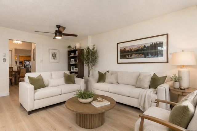 3 of 25 - 10880 Grandview Rd, Saltair, BC