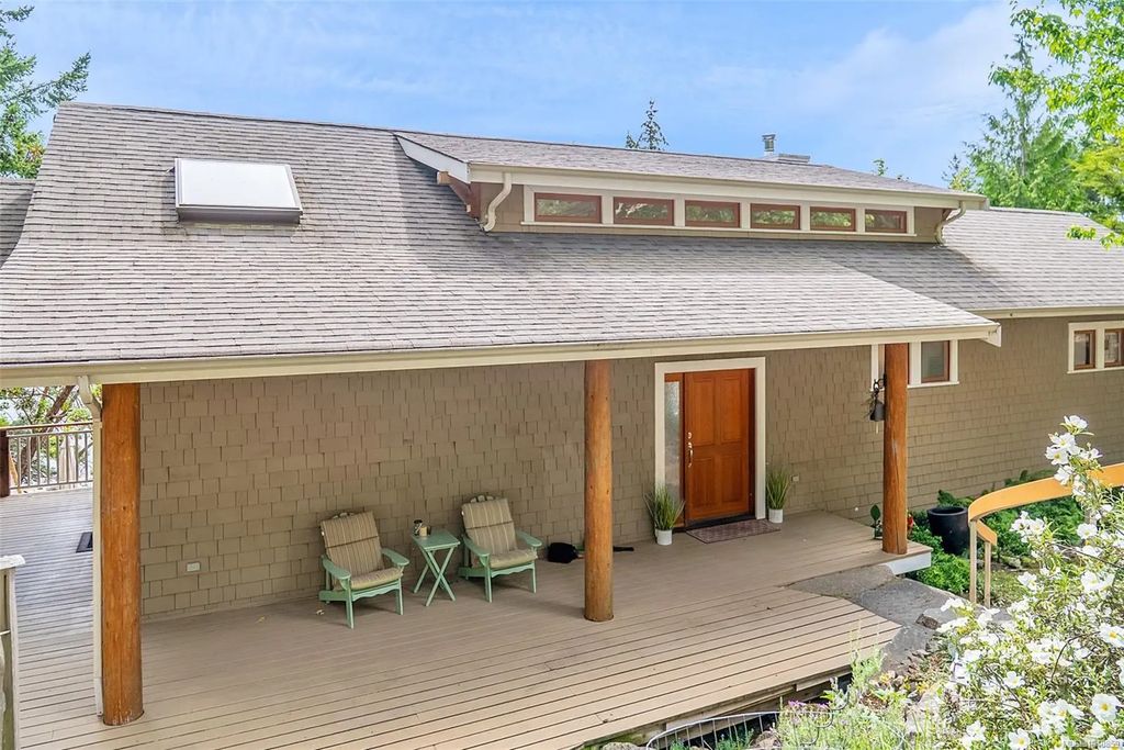 6608 Razor Point Rd, Pender Island