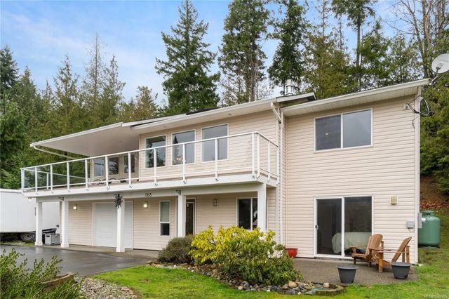 2 of 69 - 1763 Martini Way, Qualicum Beach, BC